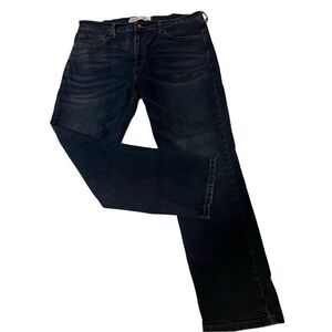 Levi Strauss & Co slim straight jeans size 37S